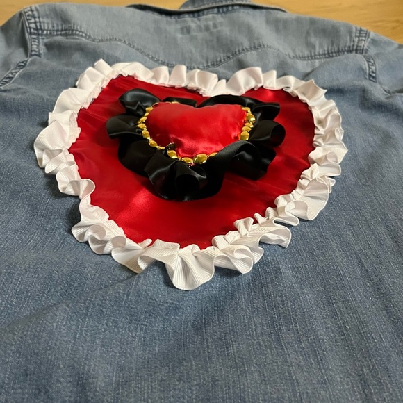 EXPRESS denim shirt gently used embroidered hearts ❤️ on back size L - Picture 12 of 15